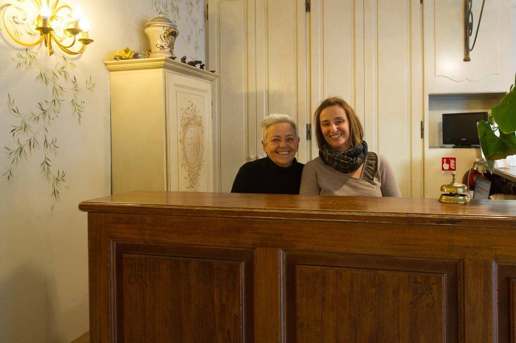 Hotel Moderno Піза Екстер'єр фото